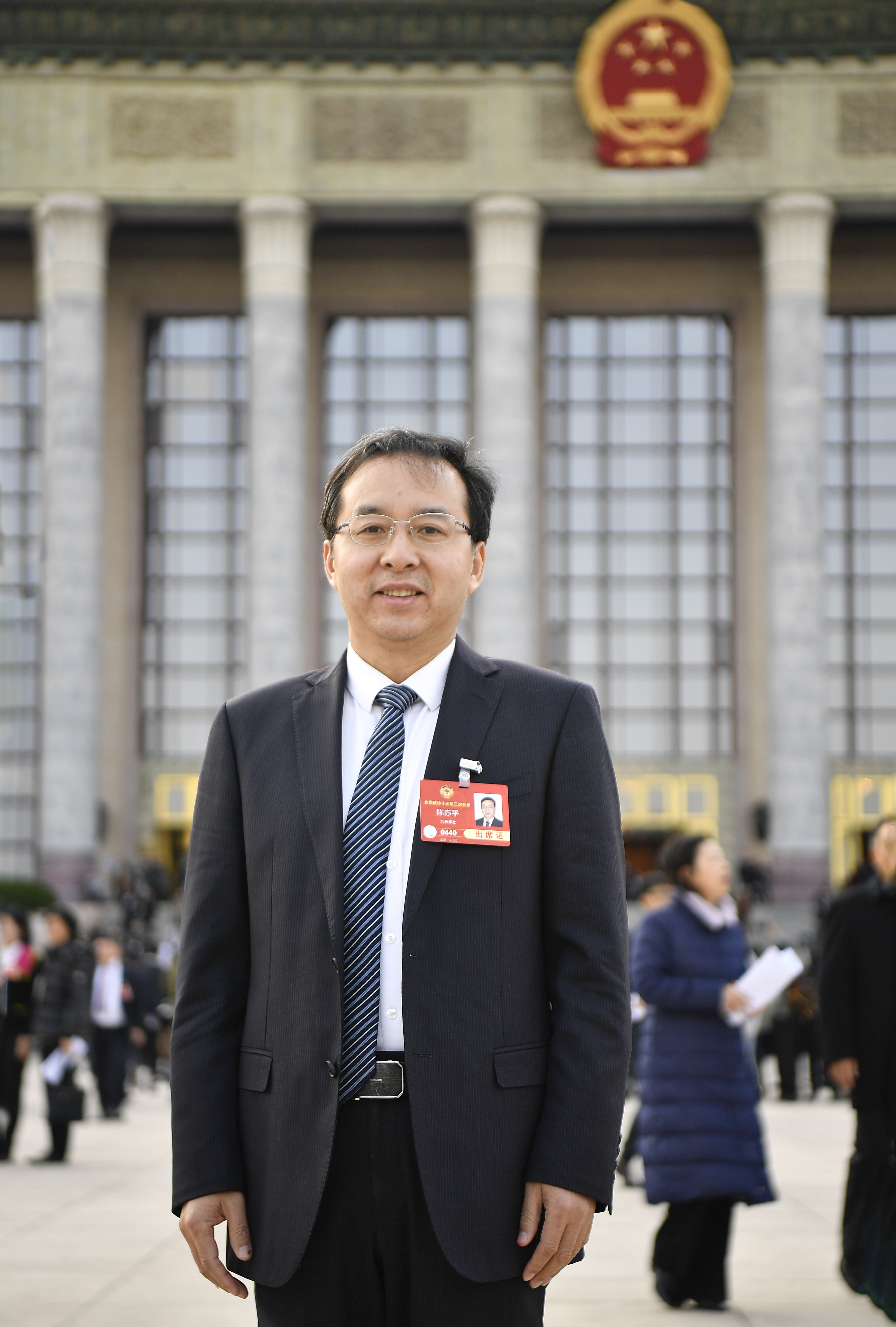 全国政协委员、九三学社湖南省委会主委、万搏在线院长陈赤平.jpg